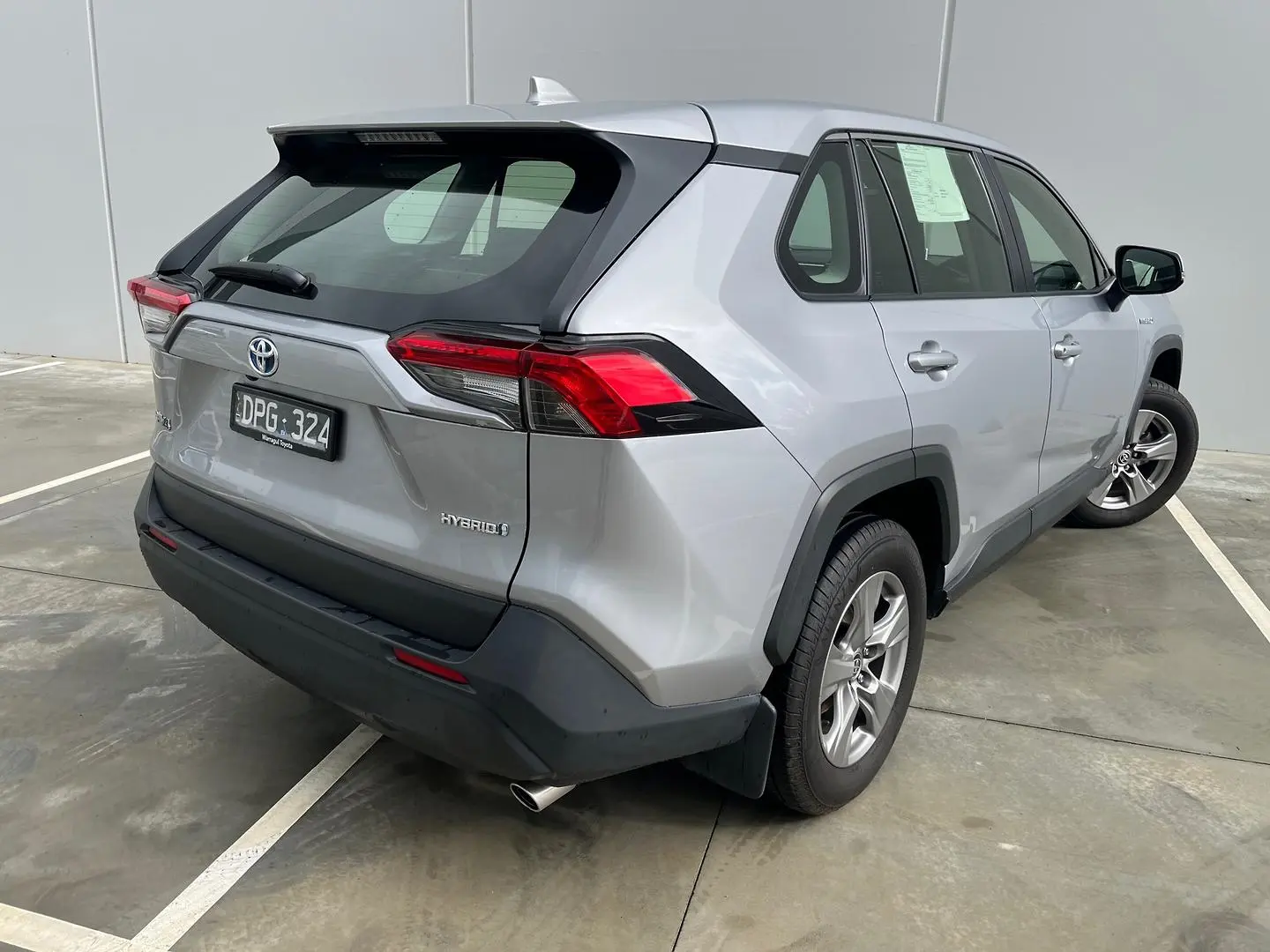 2023 Toyota RAV4 Gallery Image 12