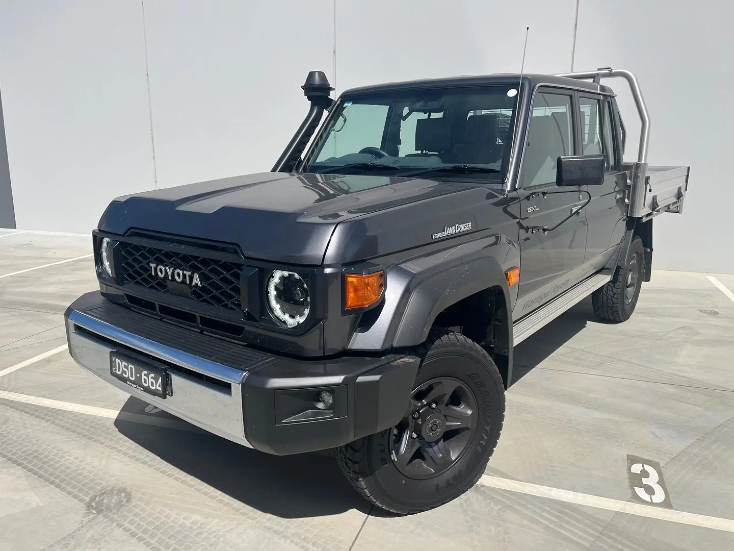 2025 Toyota Landcruiser Gallery Image 3