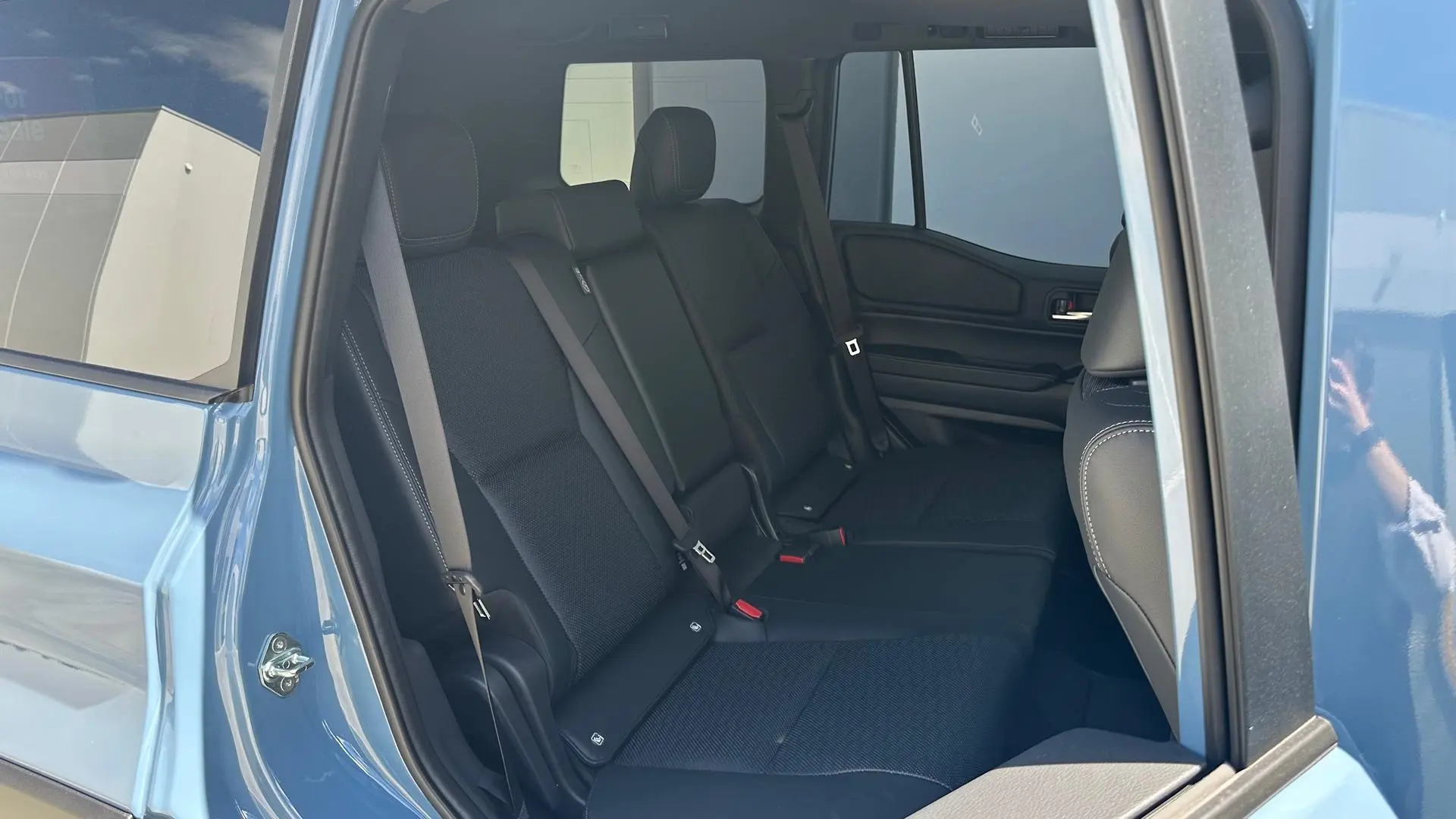 2025 Toyota Landcruiser Prado Gallery Image 14