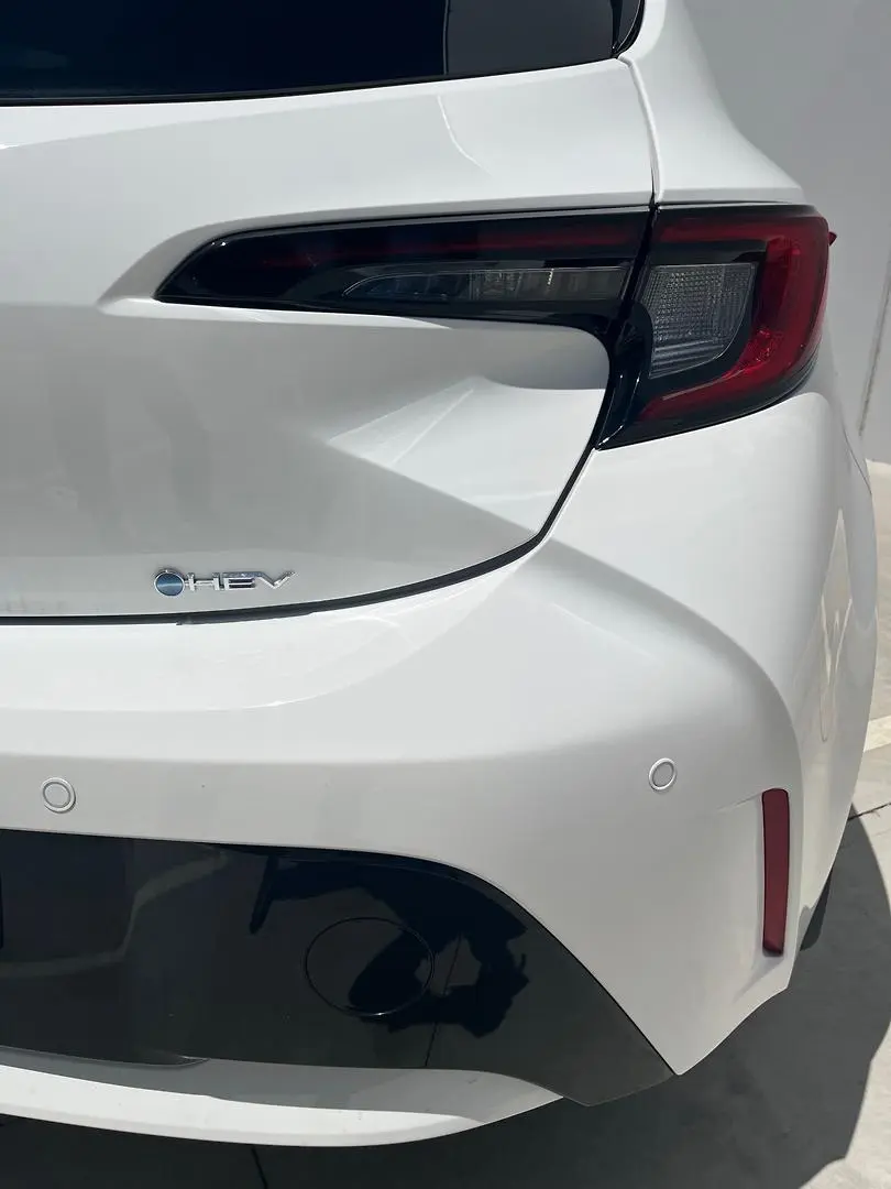 2025 Toyota Corolla Gallery Image 13