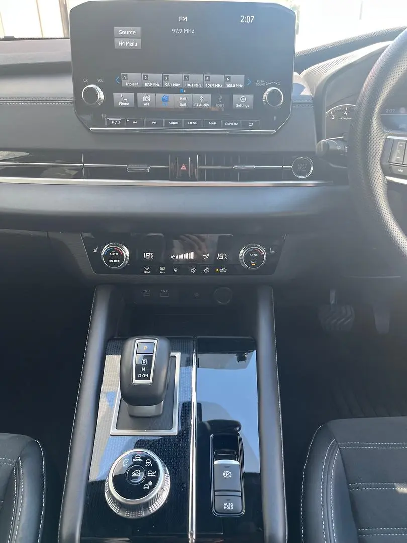 2024 Mitsubishi Outlander Gallery Image 18