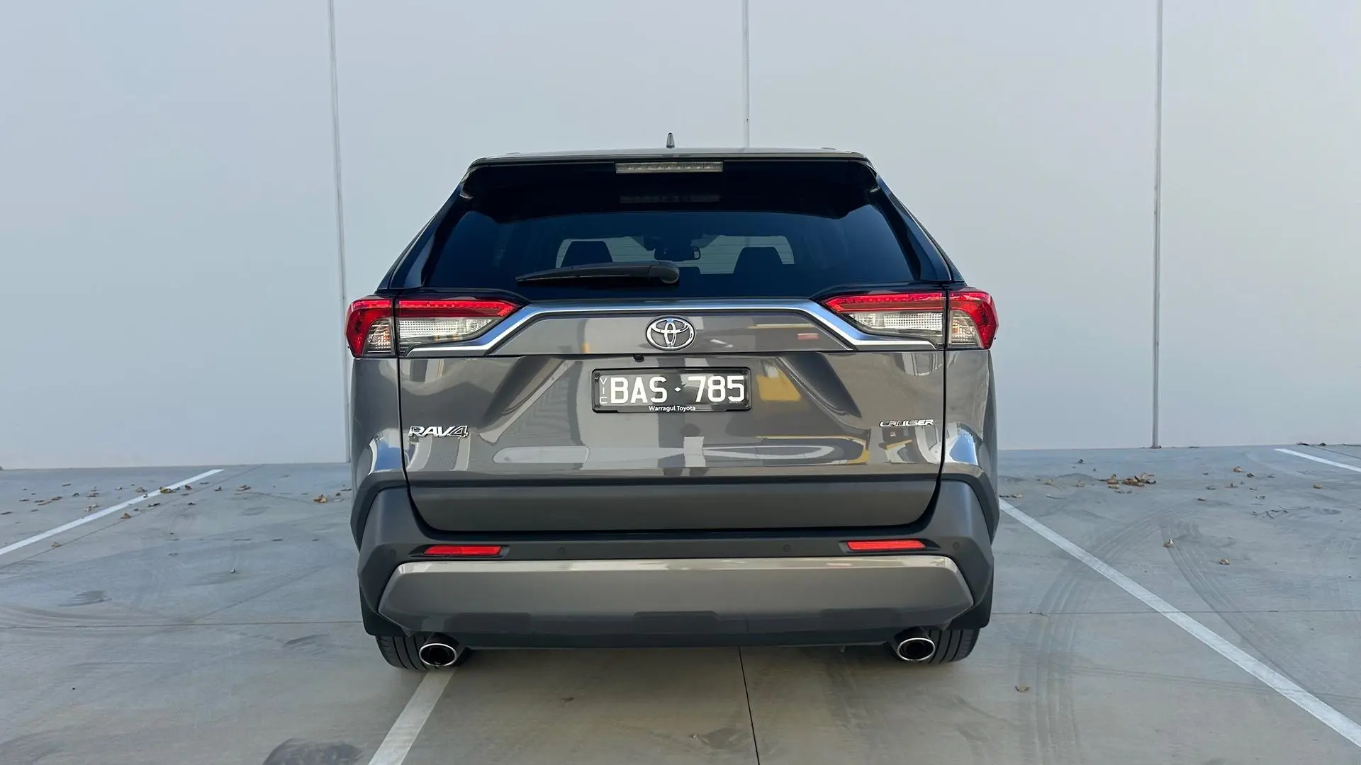 2019 Toyota RAV4 Gallery Image 5