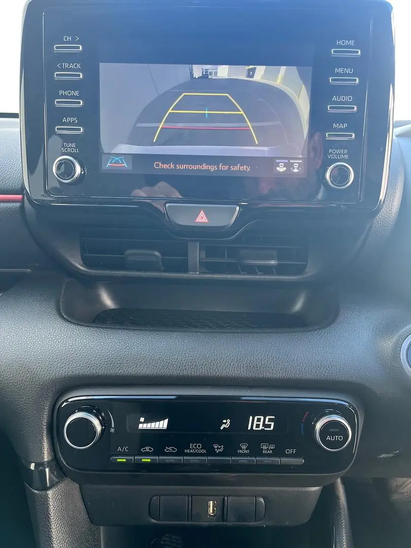 2020 Toyota Yaris Gallery Image 20