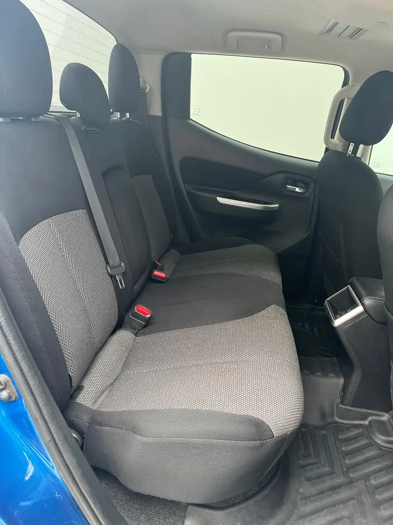 2020 Mitsubishi Triton Gallery Image 14