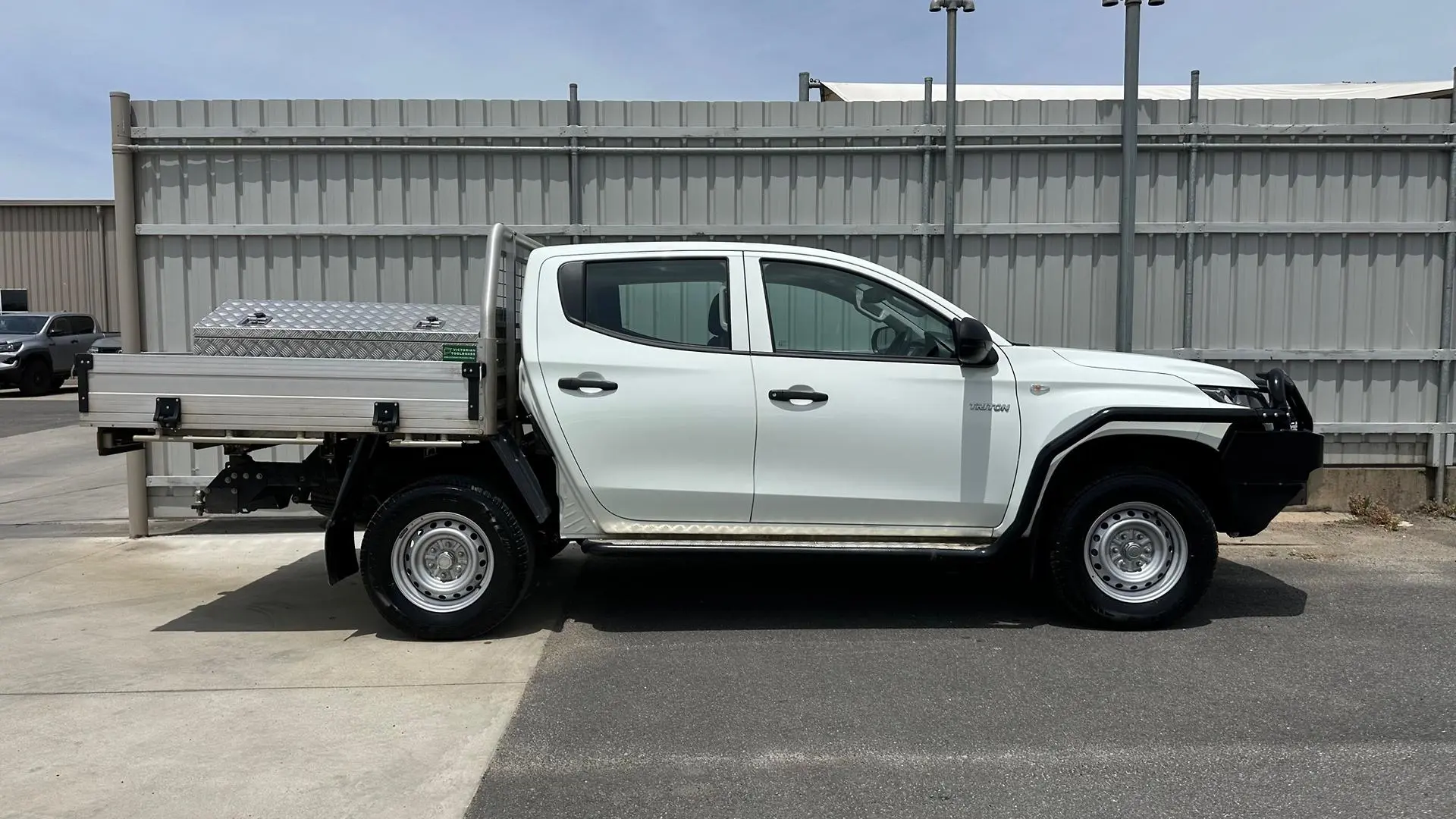 2021 Mitsubishi Triton Gallery Image 5