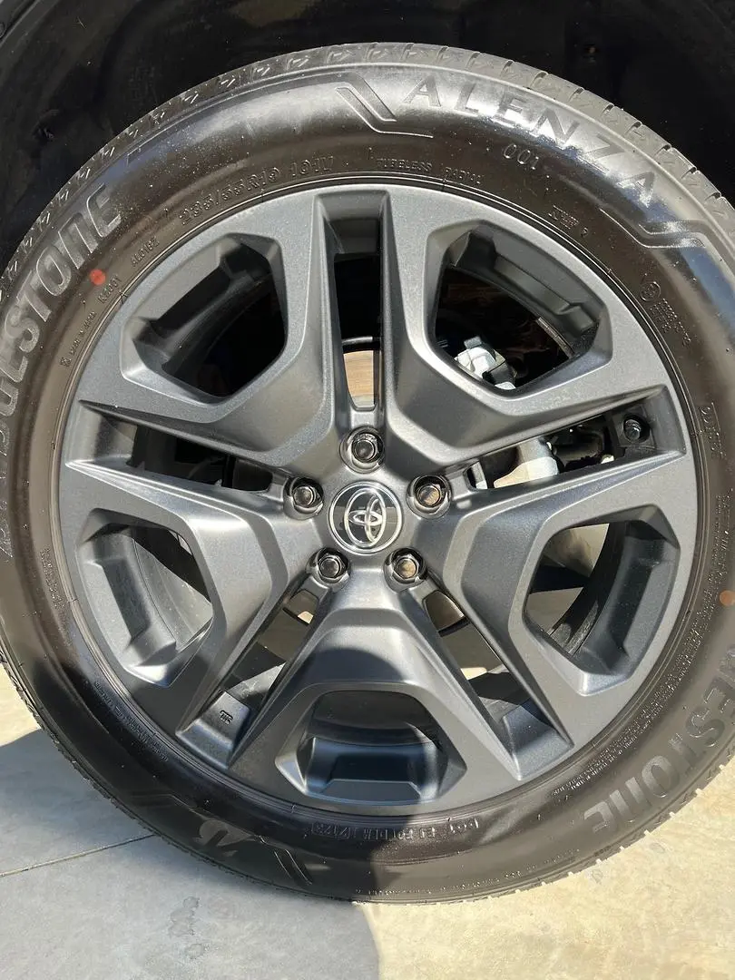 2023 Toyota RAV4 Gallery Image 6