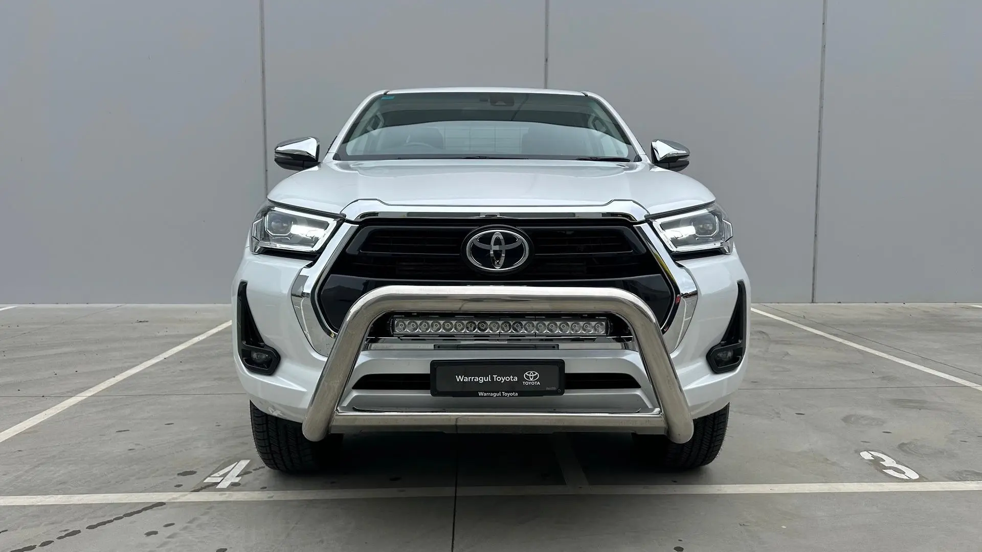 2023 Toyota Hilux Gallery Image 3