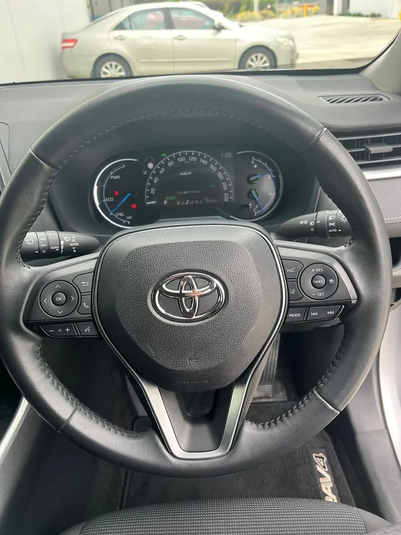 2023 Toyota RAV4 Gallery Image 22