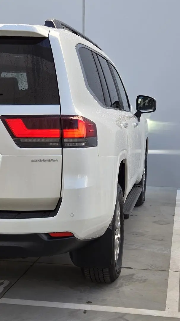 2024 Toyota Landcruiser Gallery Image 9