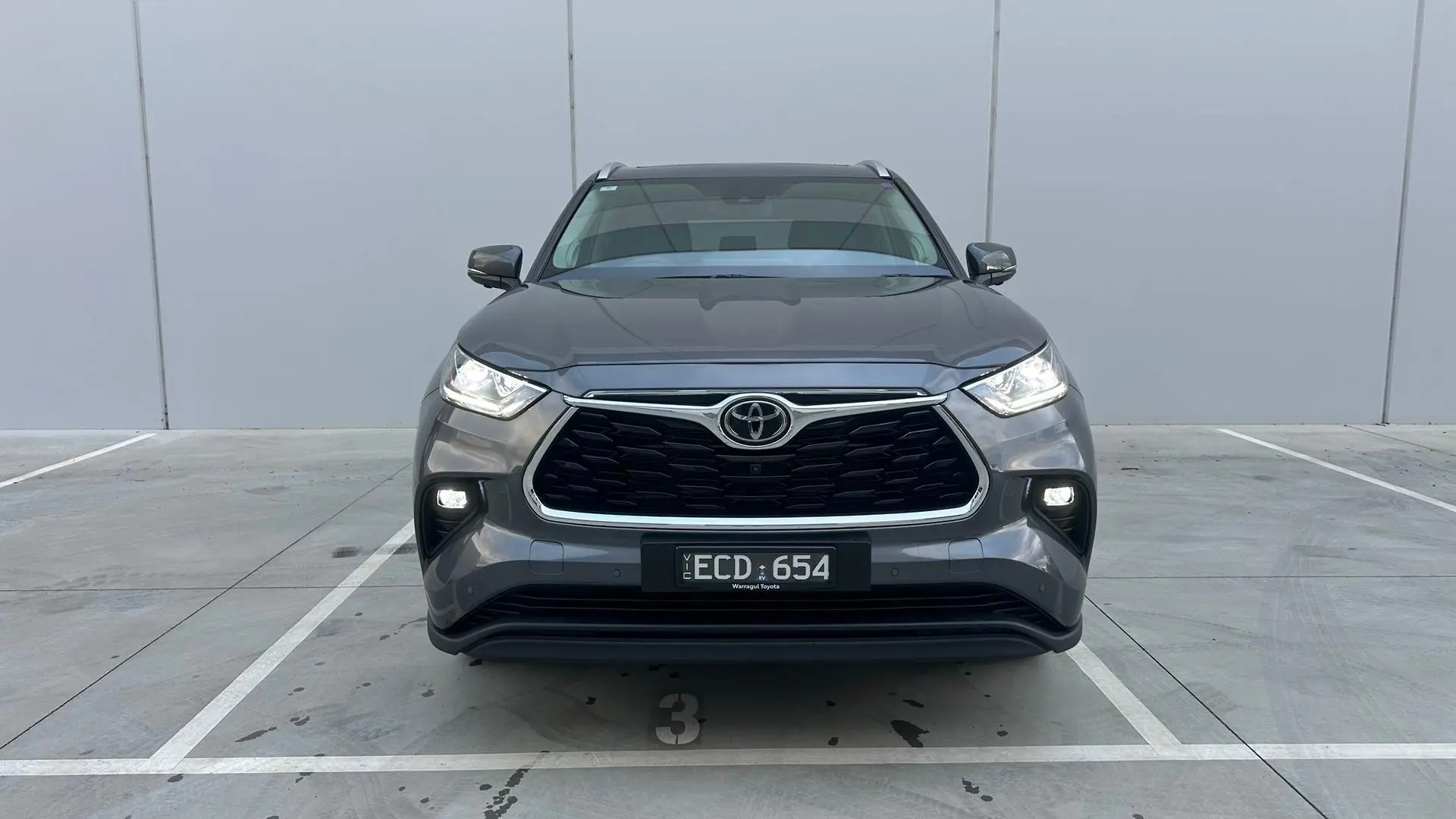 2025 Toyota Kluger Gallery Image 2
