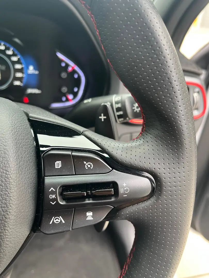 2021 Hyundai i30 Gallery Image 25