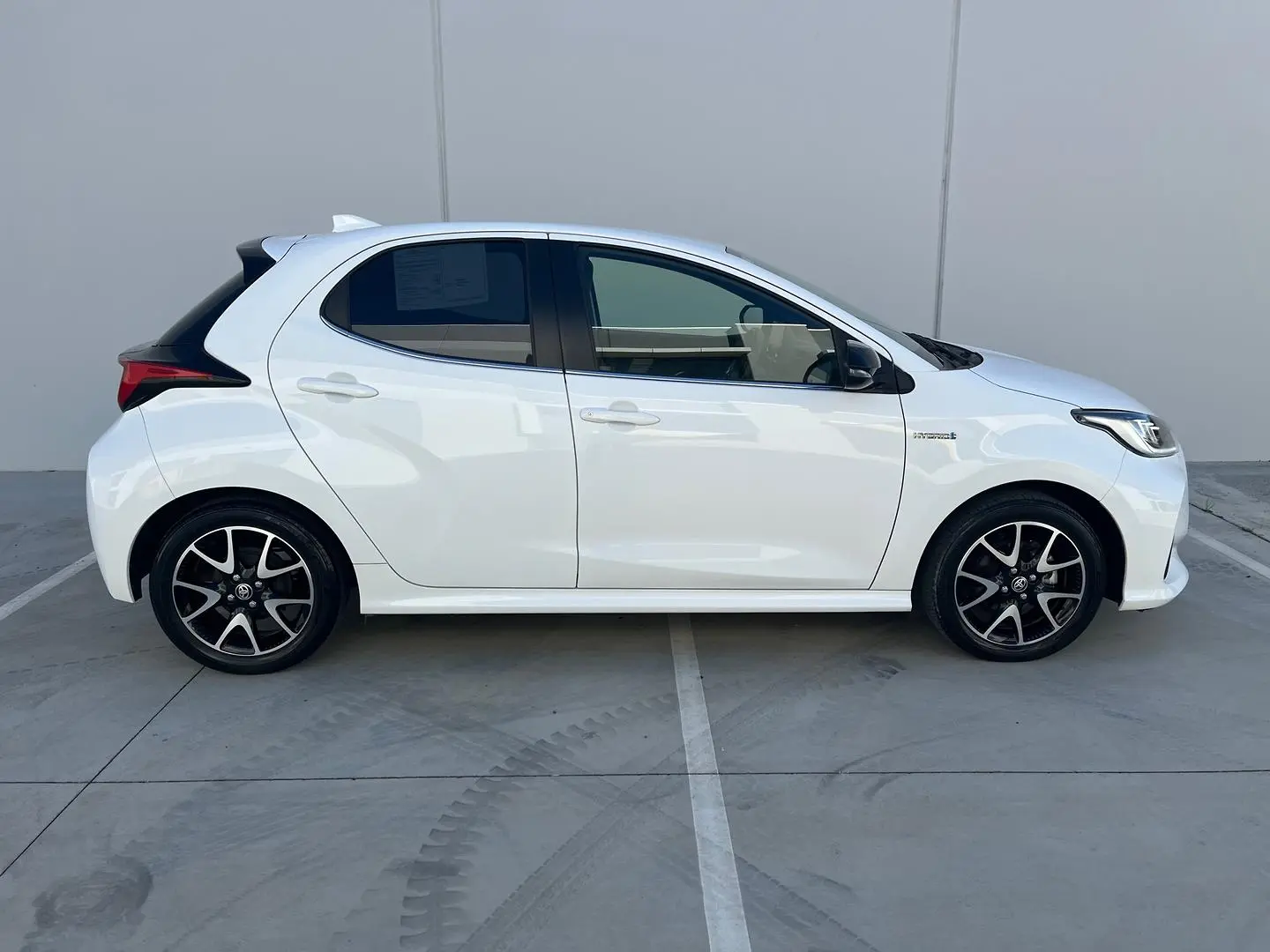 2020 Toyota Yaris Gallery Image 26