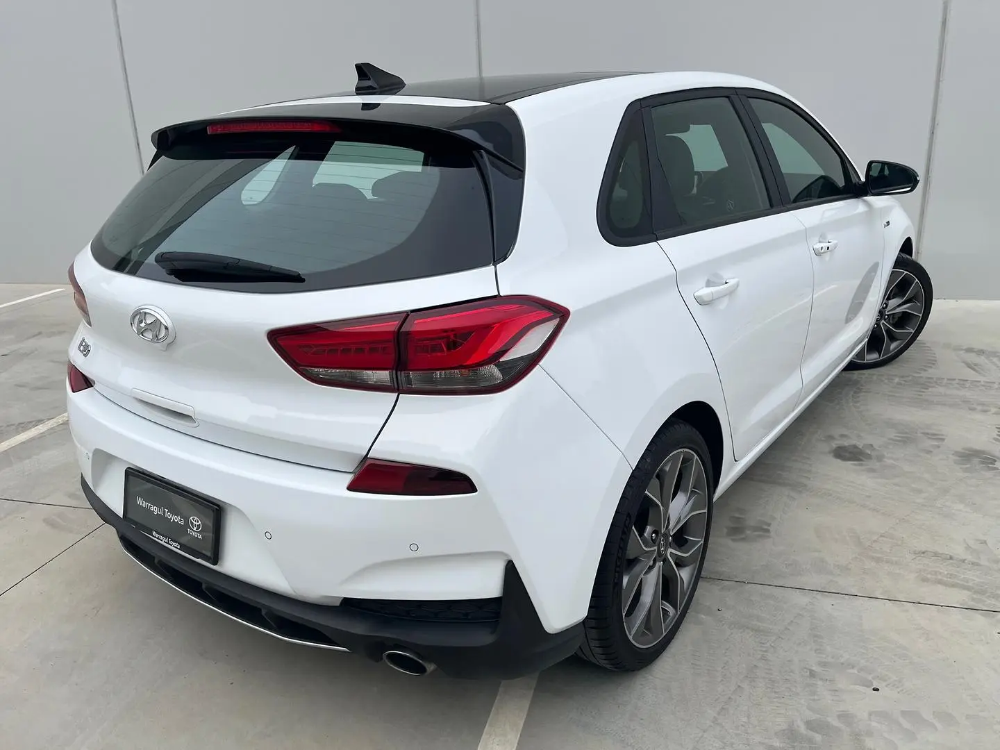 2021 Hyundai i30 Gallery Image 13