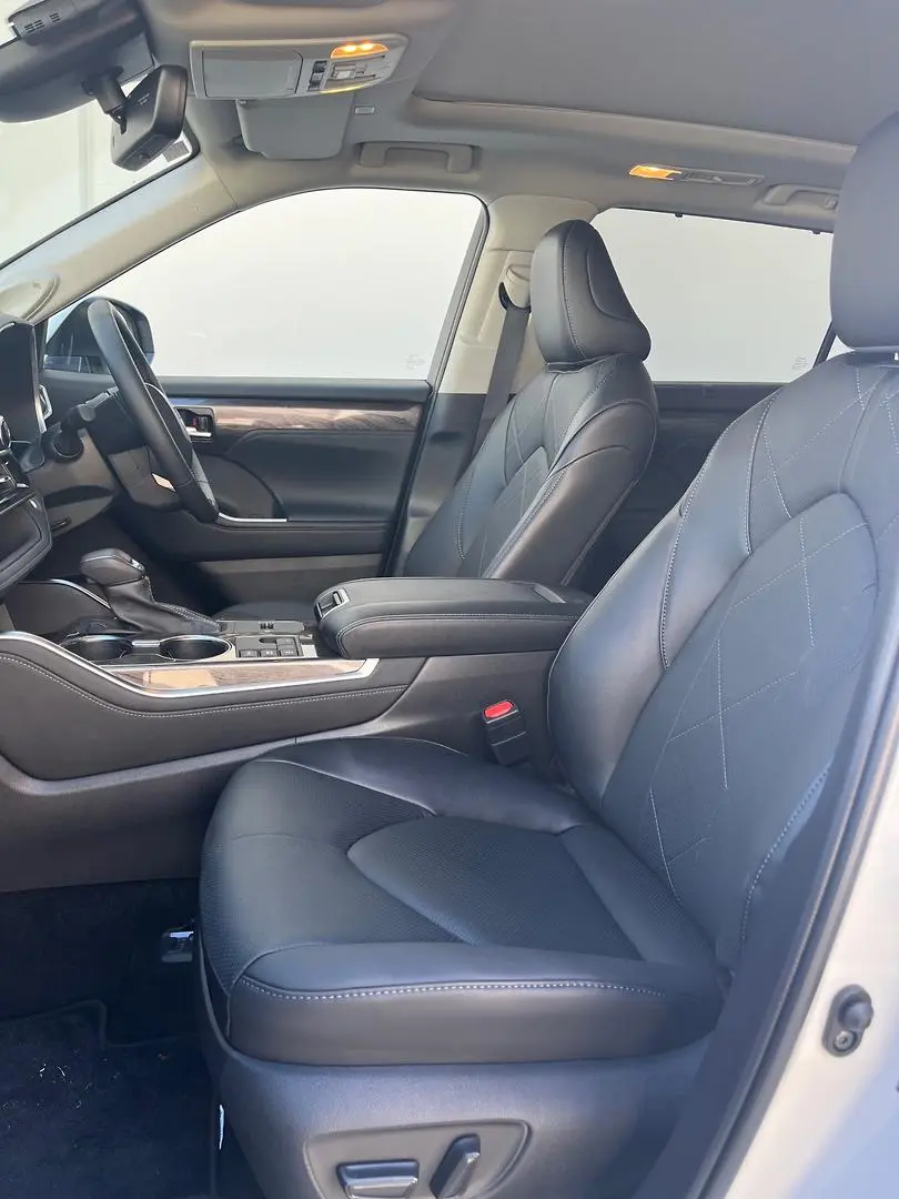 2025 Toyota Kluger Gallery Image 7