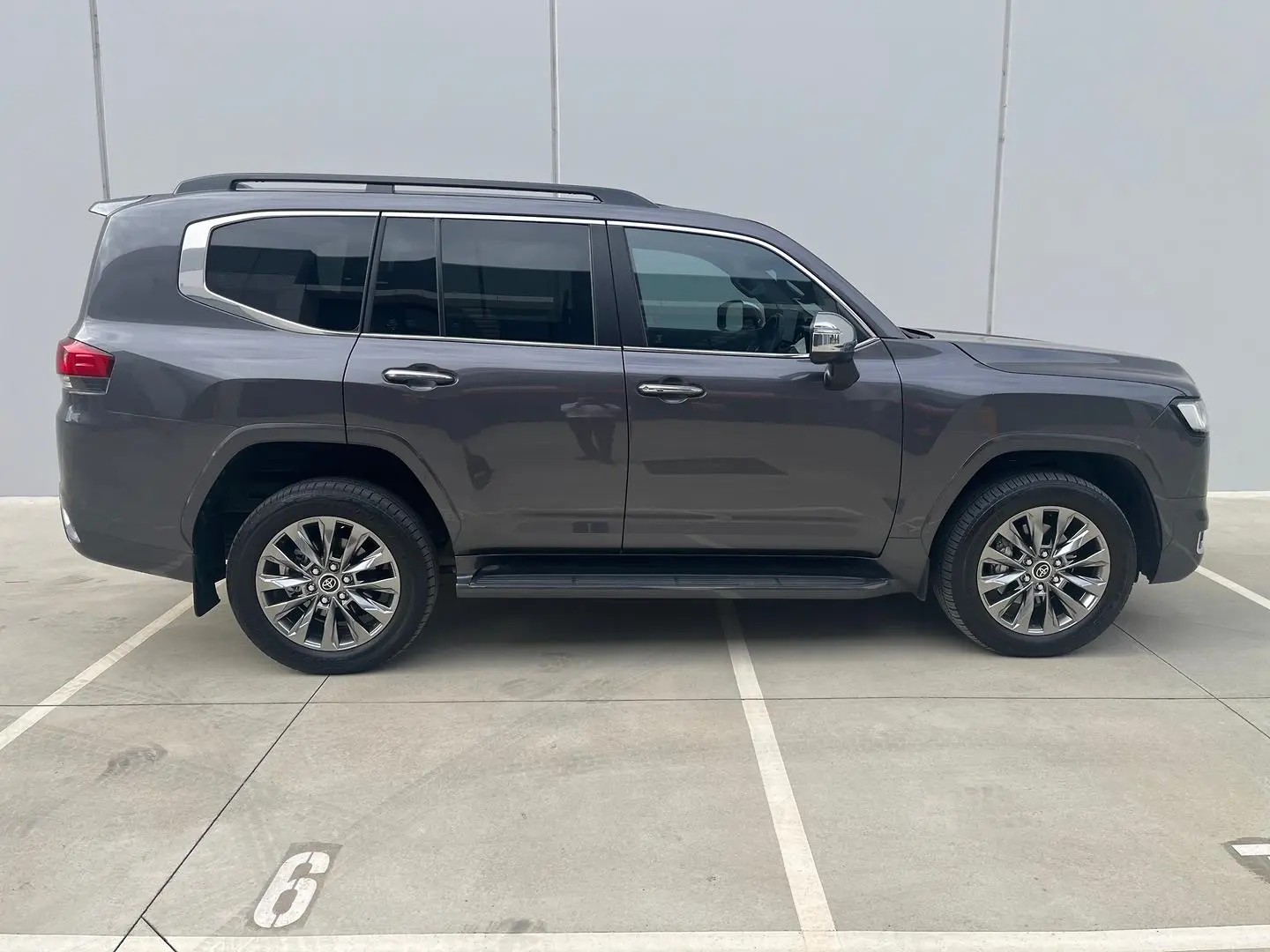 2023 Toyota Landcruiser Gallery Image 15