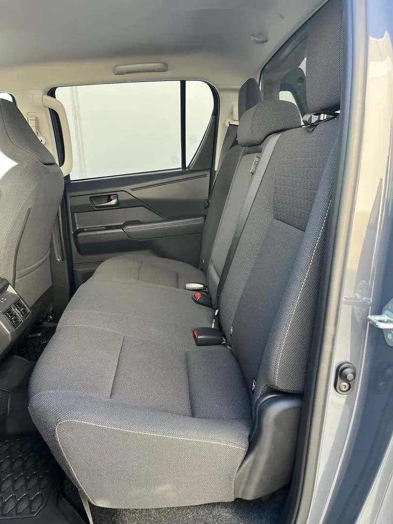 2026 Toyota Hilux Gallery Image 8