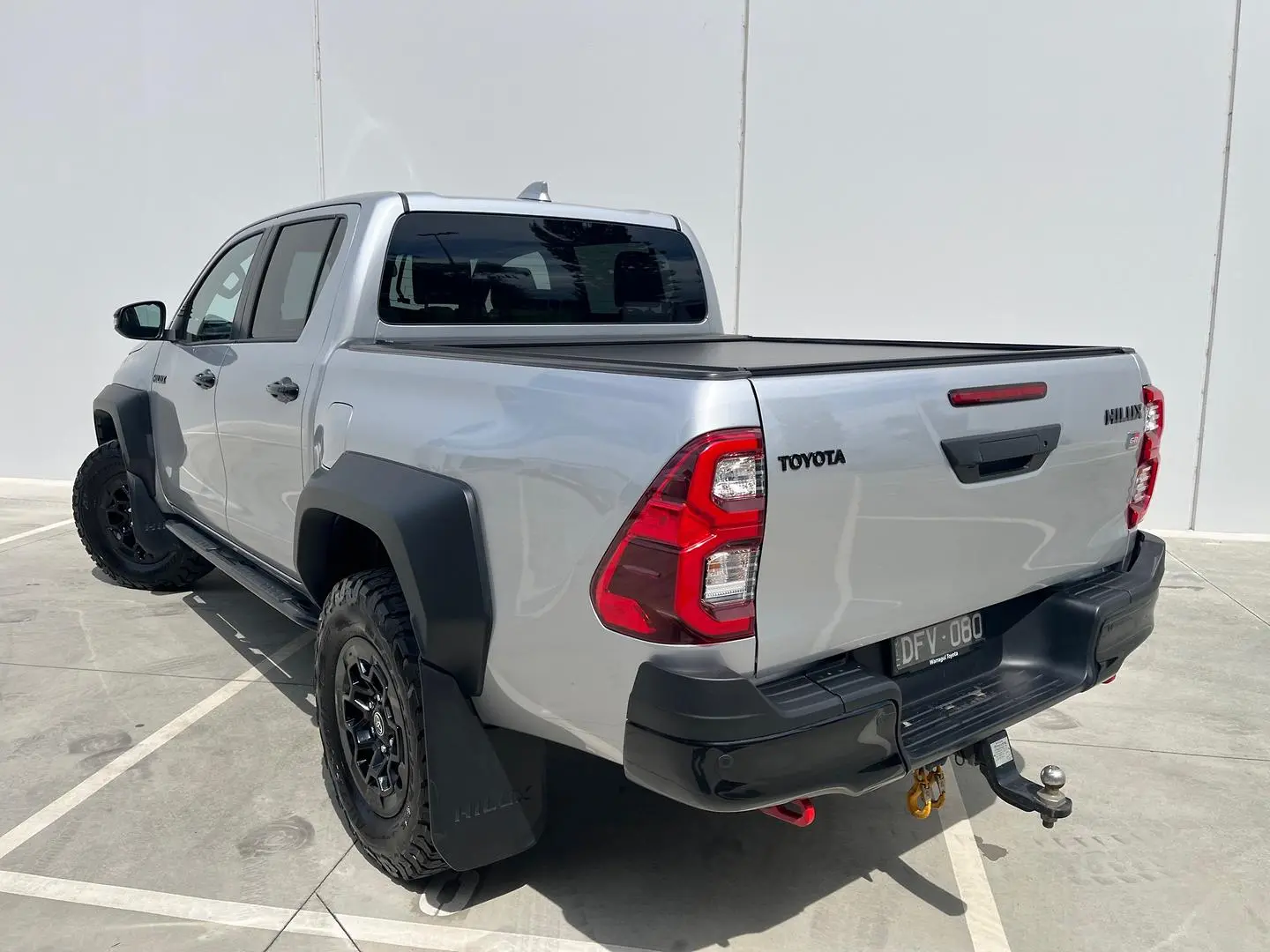 2024 Toyota Hilux Gallery Image 9