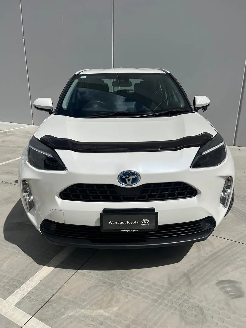 2022 Toyota Yaris Cross Gallery Image 2