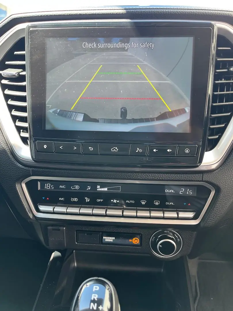 2023 Isuzu D-MAX Gallery Image 19