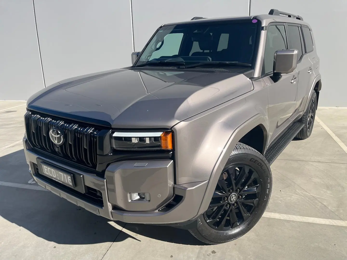 2026 Toyota Landcruiser Prado Gallery Image 3