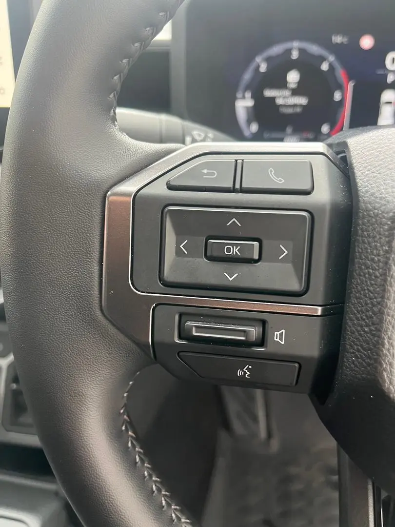 2026 Toyota Hilux Gallery Image 22