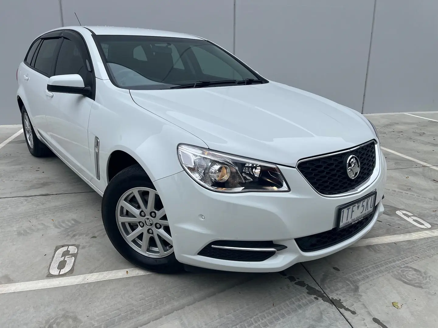 2016 Holden Commodore Gallery Image 1