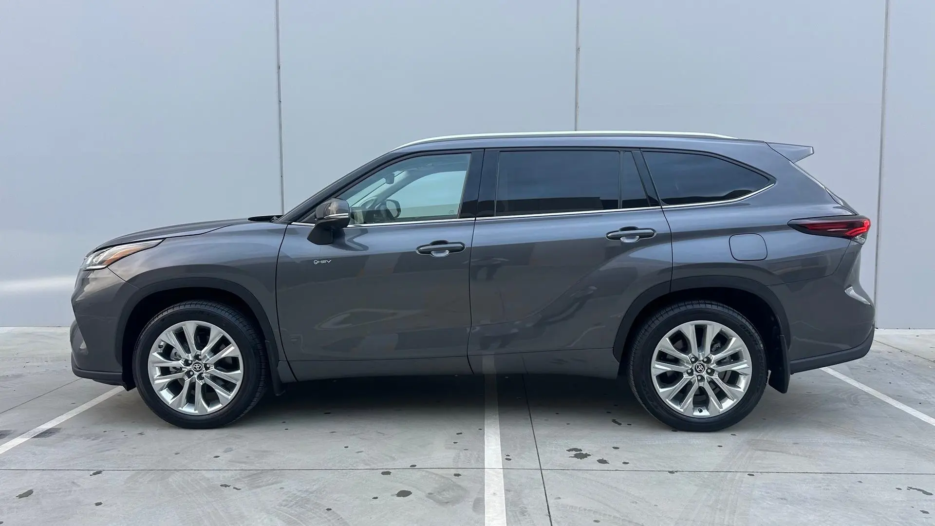 2025 Toyota Kluger Gallery Image 5