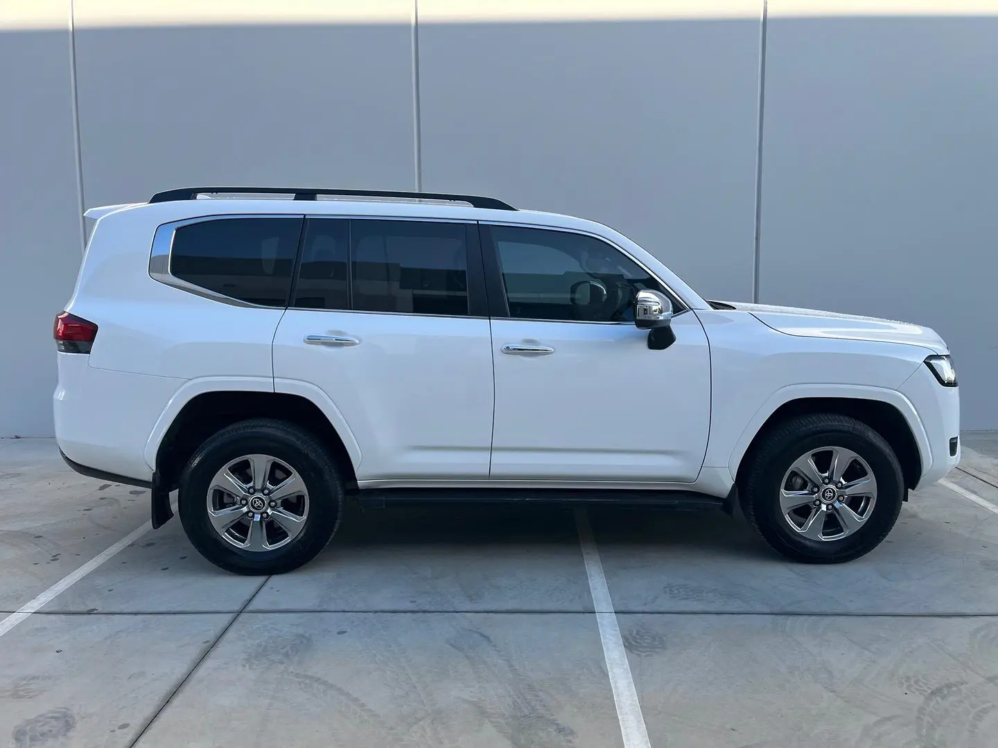 2021 Toyota Landcruiser Gallery Image 15