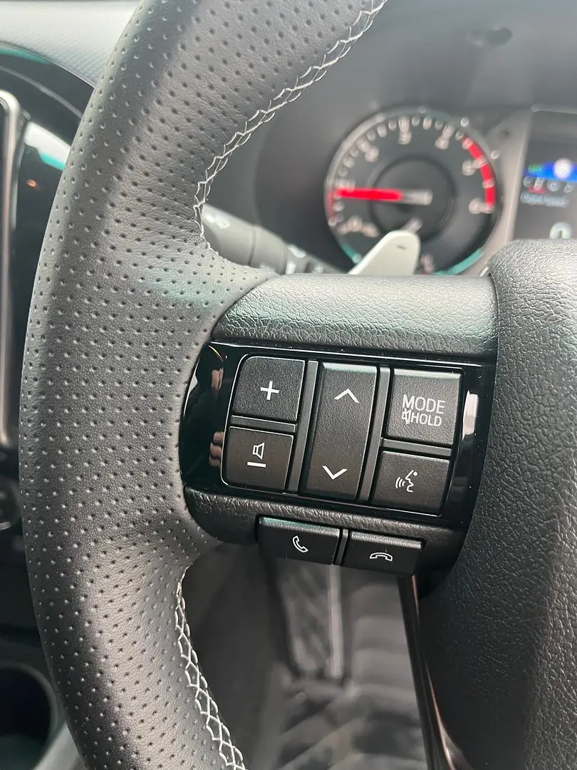 2024 Toyota Hilux Gallery Image 22