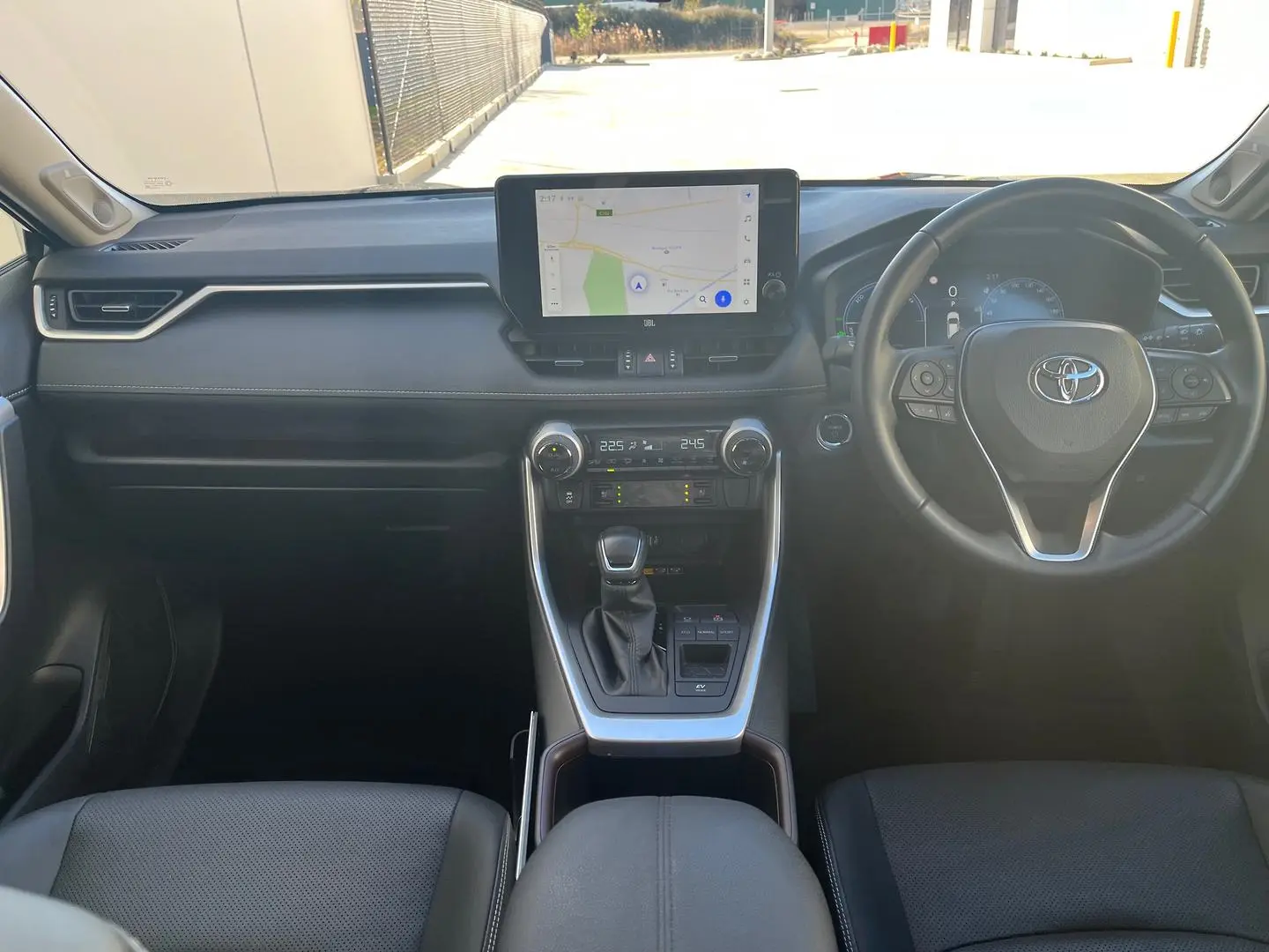 2024 Toyota RAV4 Gallery Image 19