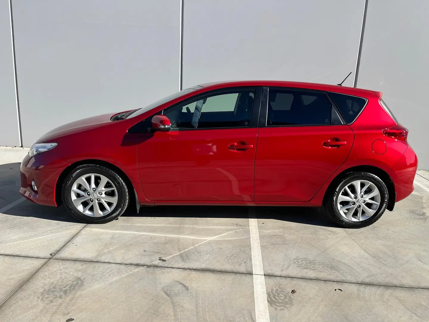 2014 Toyota Corolla Gallery Image 24