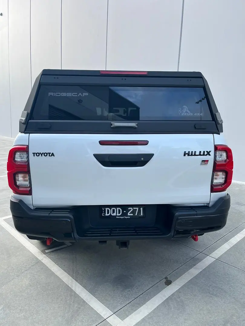 2024 Toyota Hilux Gallery Image 10