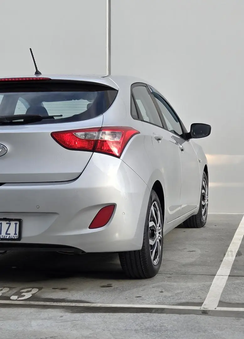 2015 Hyundai i30 Gallery Image 8
