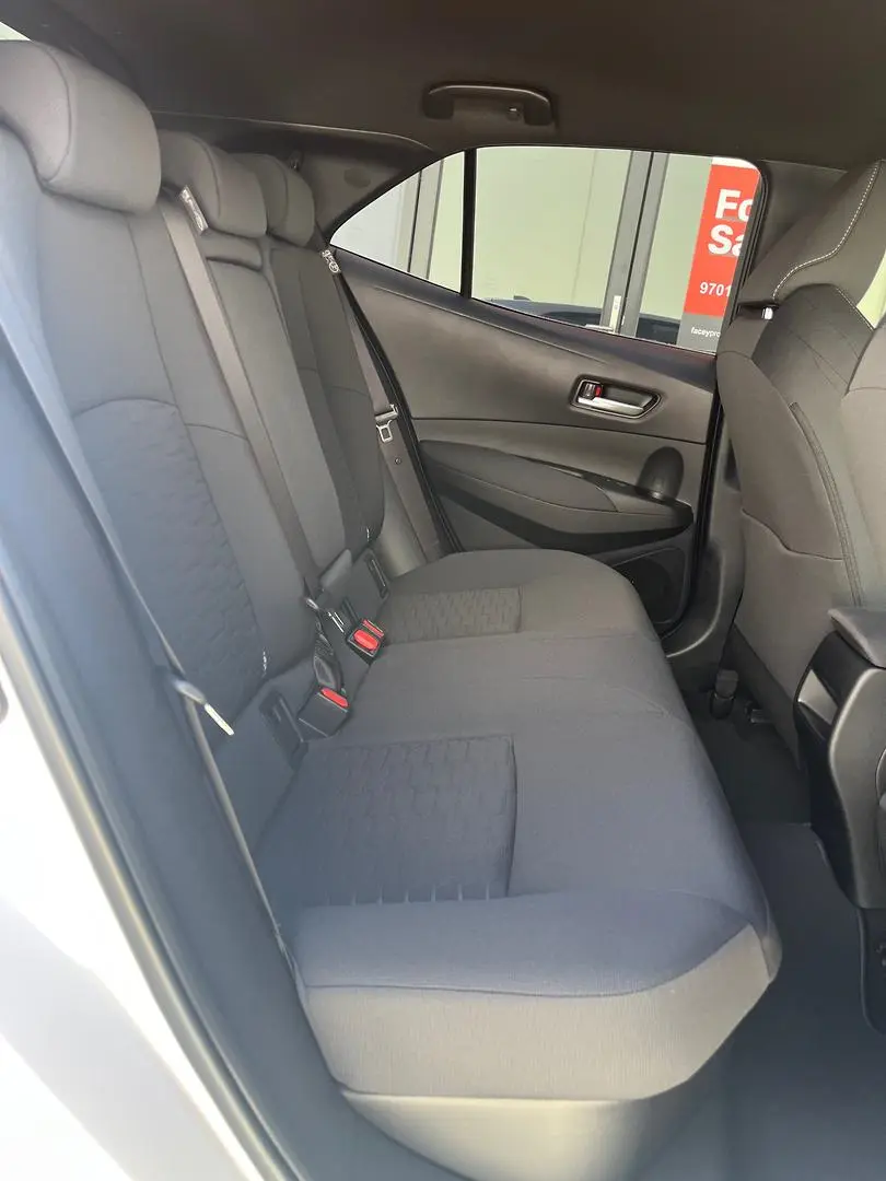 2025 Toyota Corolla Gallery Image 16