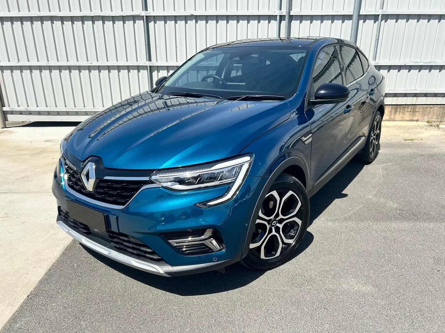 2022 Renault Arkana Image 3