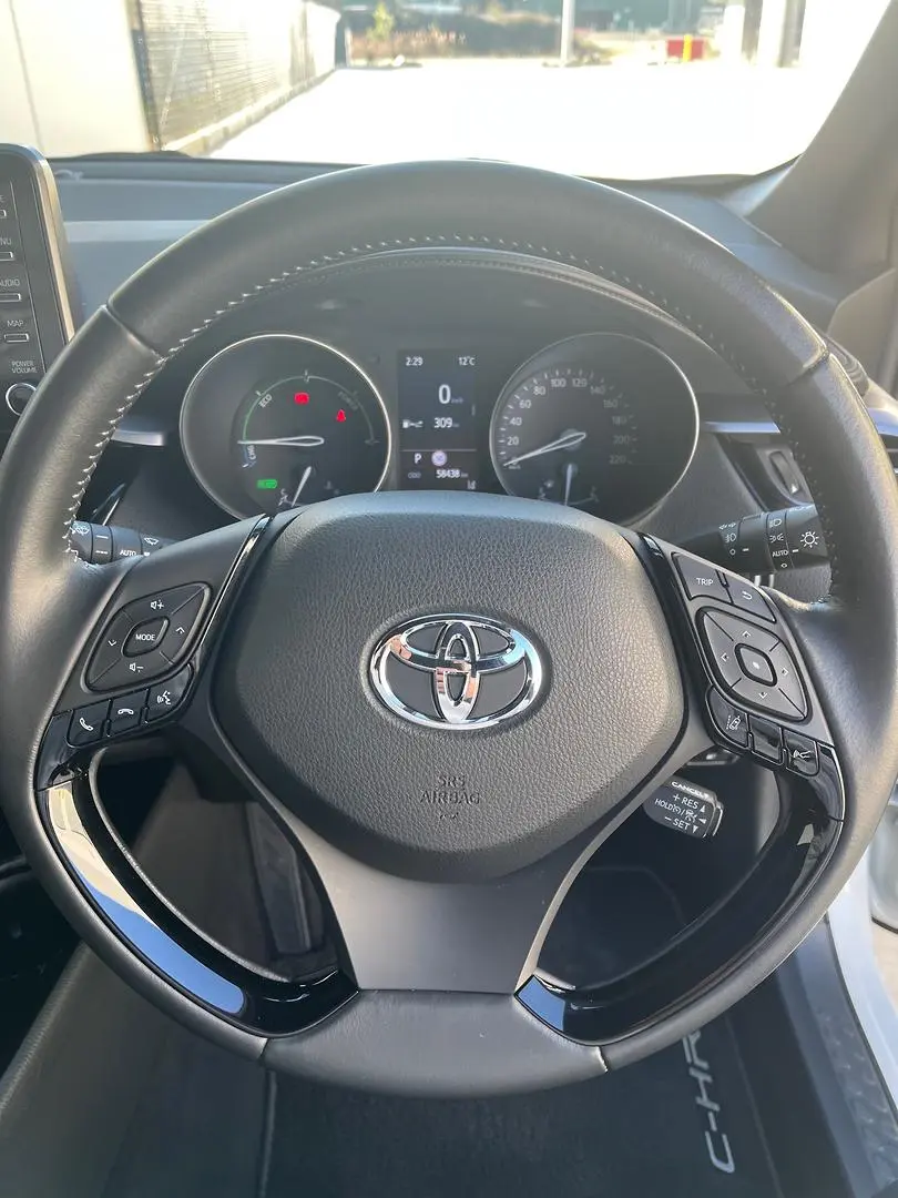 2021 Toyota C-HR Gallery Image 20