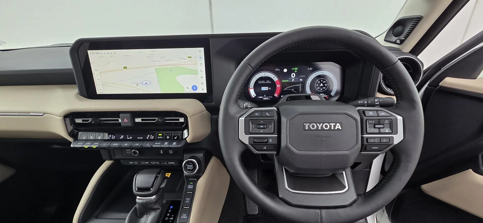 2025 Toyota Landcruiser Prado Gallery Image 17