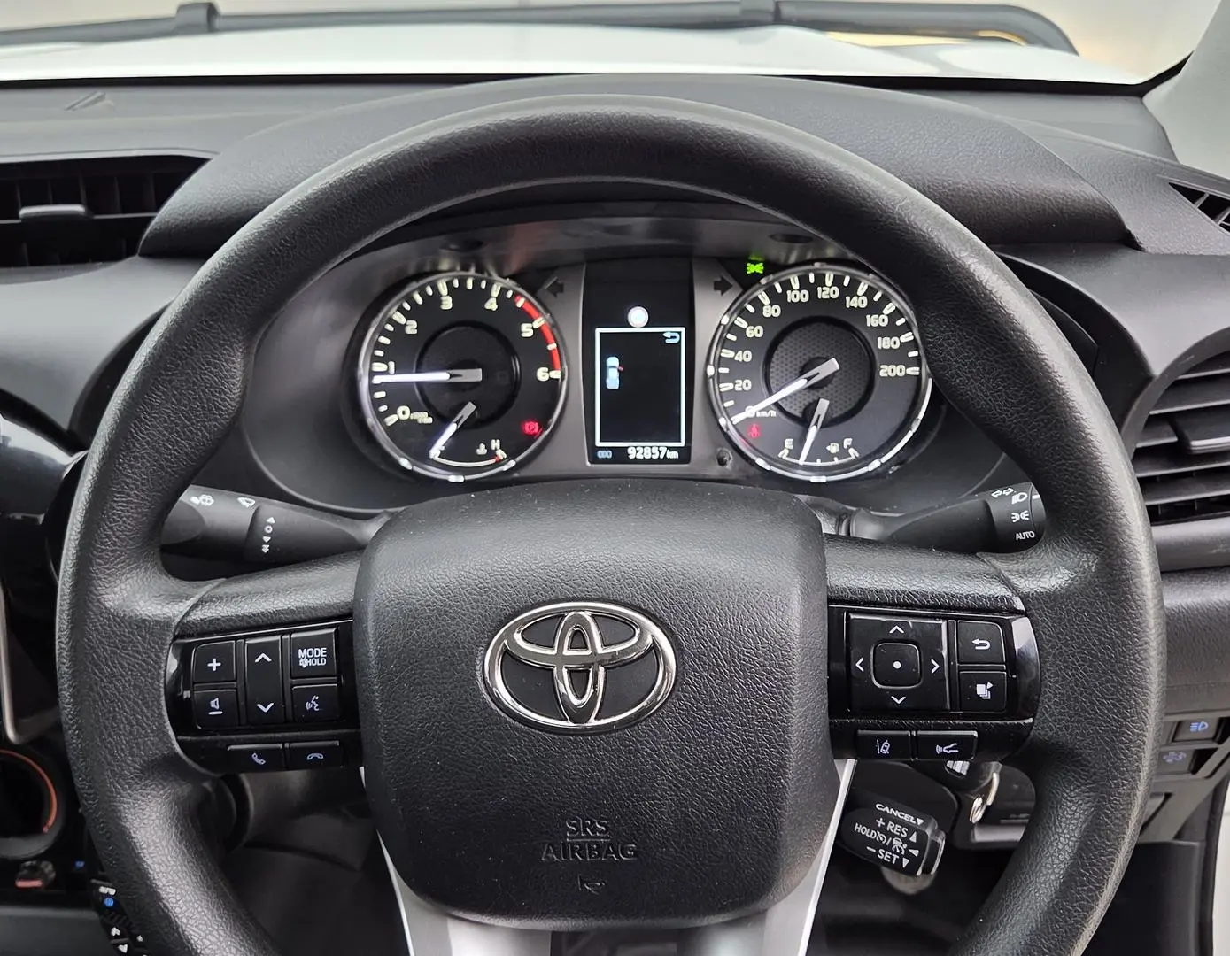 2022 Toyota Hilux Gallery Image 22