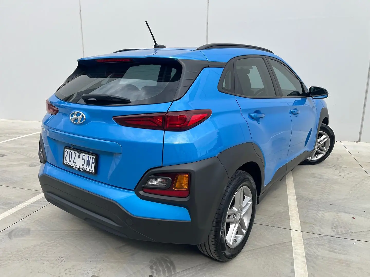 2018 Hyundai Kona Gallery Image 13