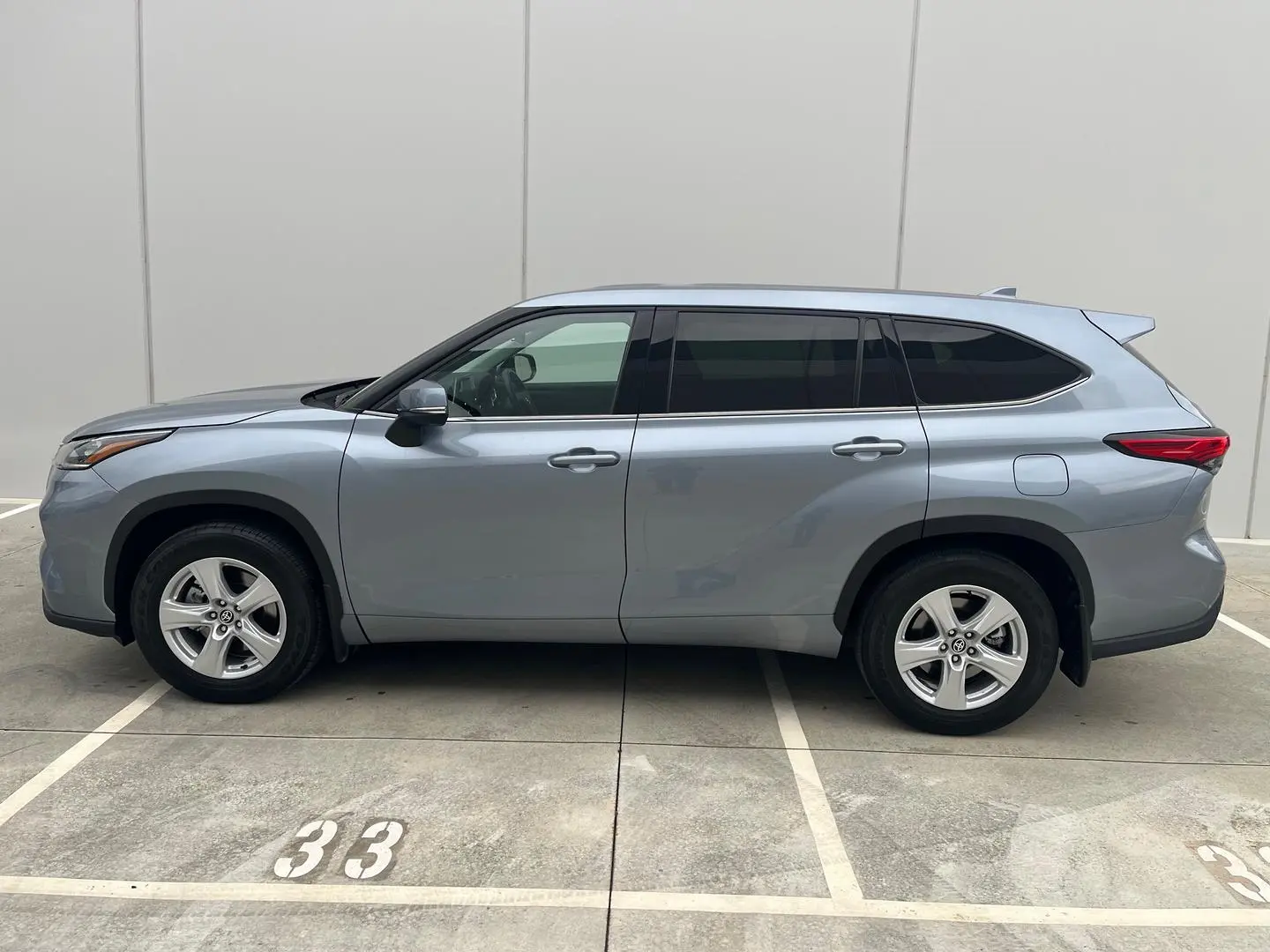 2021 Toyota Kluger Gallery Image 9