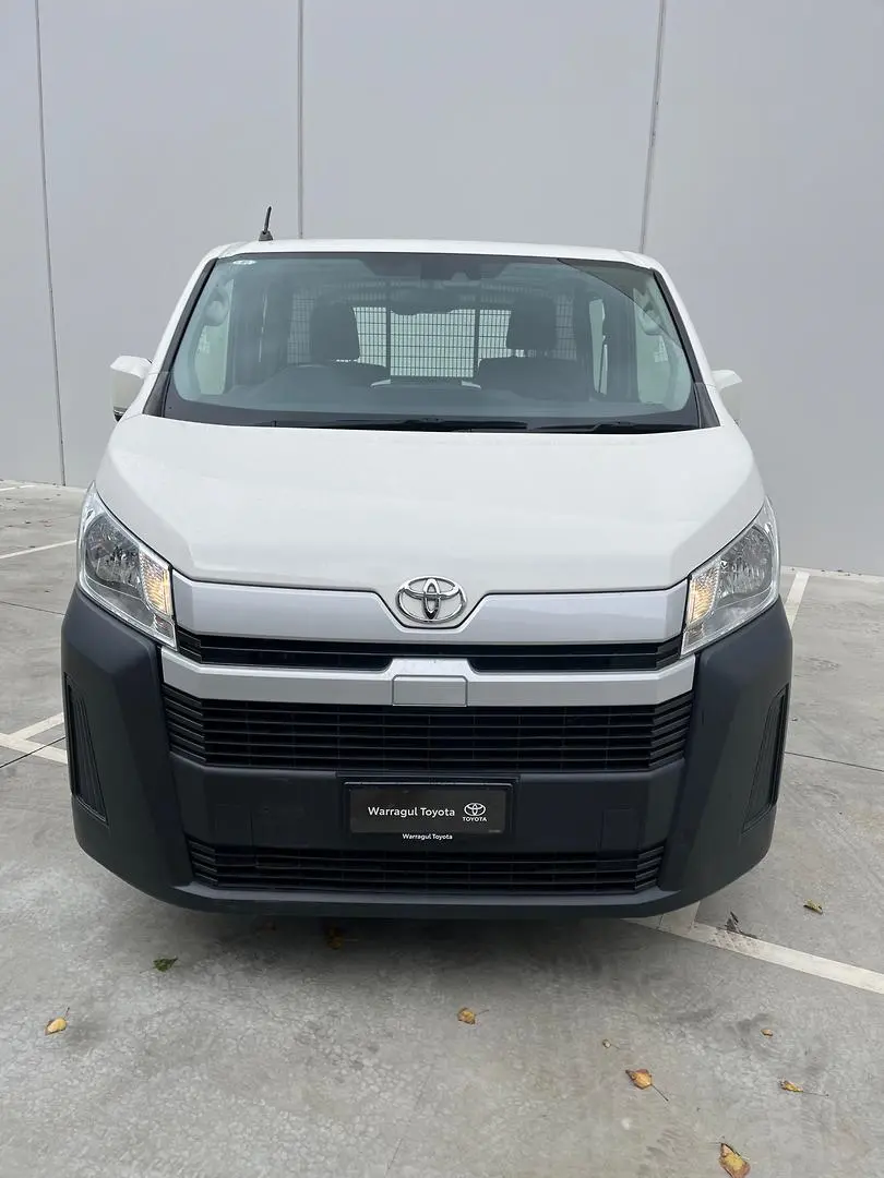 2020 Toyota Hiace Gallery Image 2