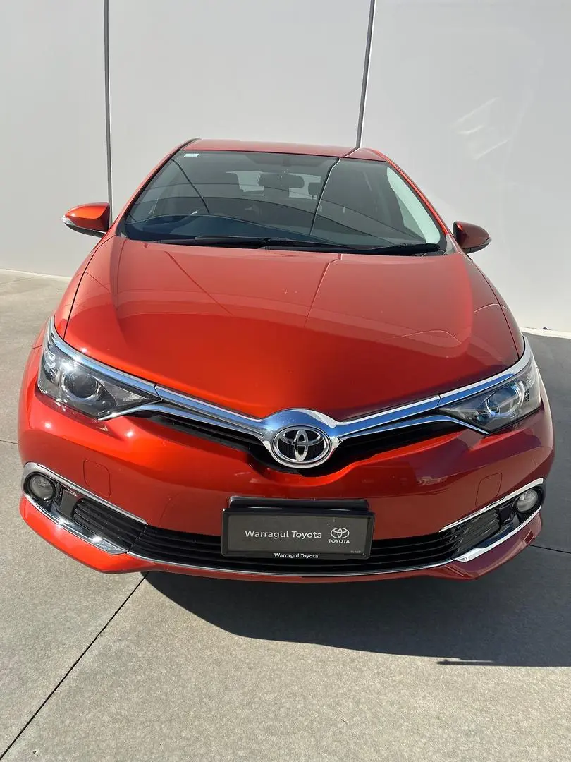 2015 Toyota Corolla Gallery Image 2