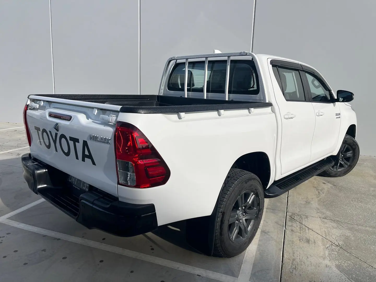 2024 Toyota Hilux Gallery Image 13