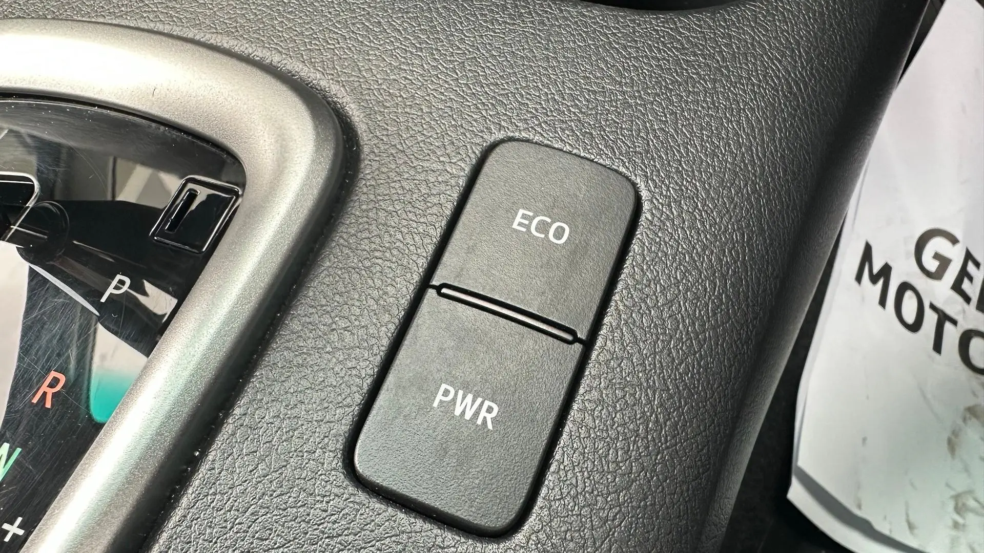 2023 Toyota Hilux Gallery Image 22