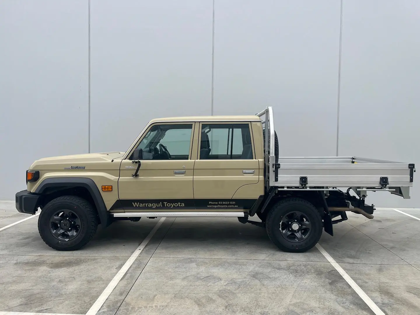2025 Toyota Landcruiser Gallery Image 12