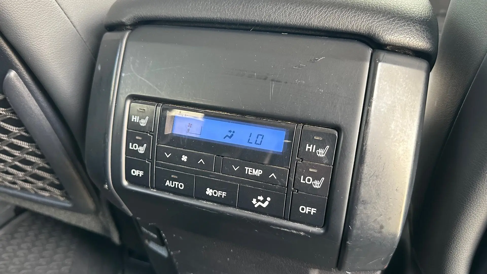 2020 Toyota Landcruiser Prado Gallery Image 13