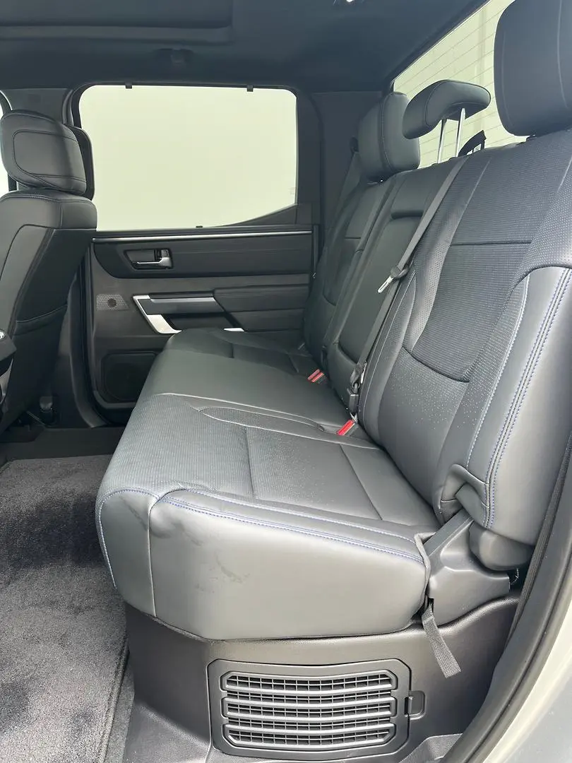 2025 Toyota Tundra Gallery Image 8