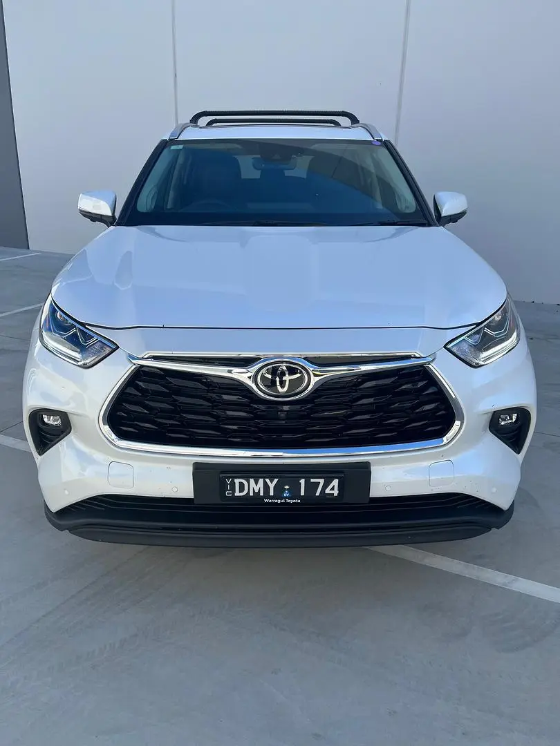 2025 Toyota Kluger Gallery Image 2