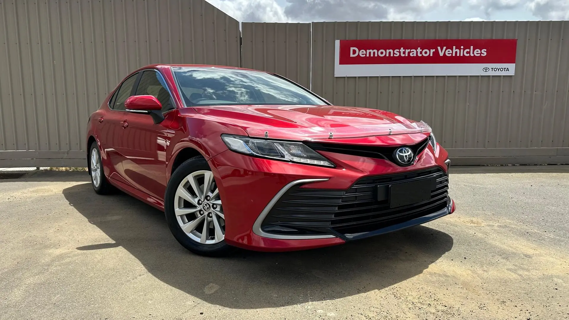 2021 Toyota Camry Gallery Image 1