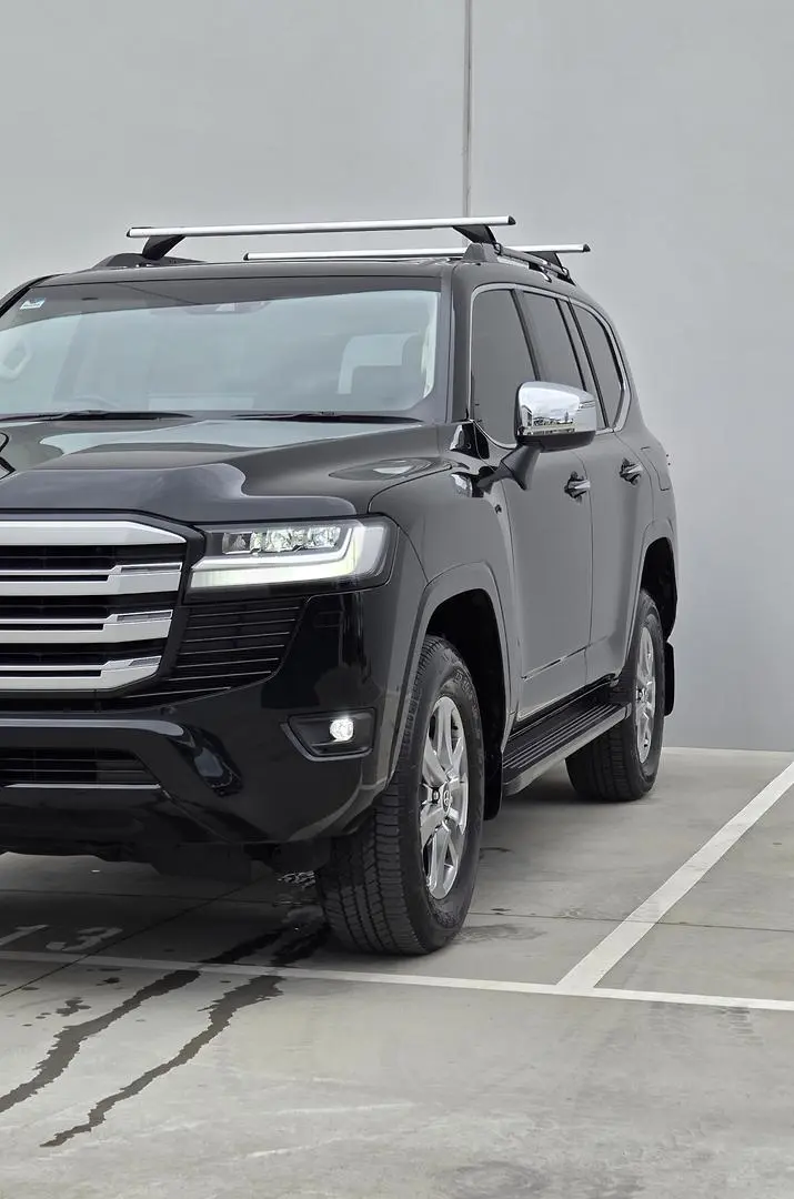 2024 Toyota Landcruiser Gallery Image 4